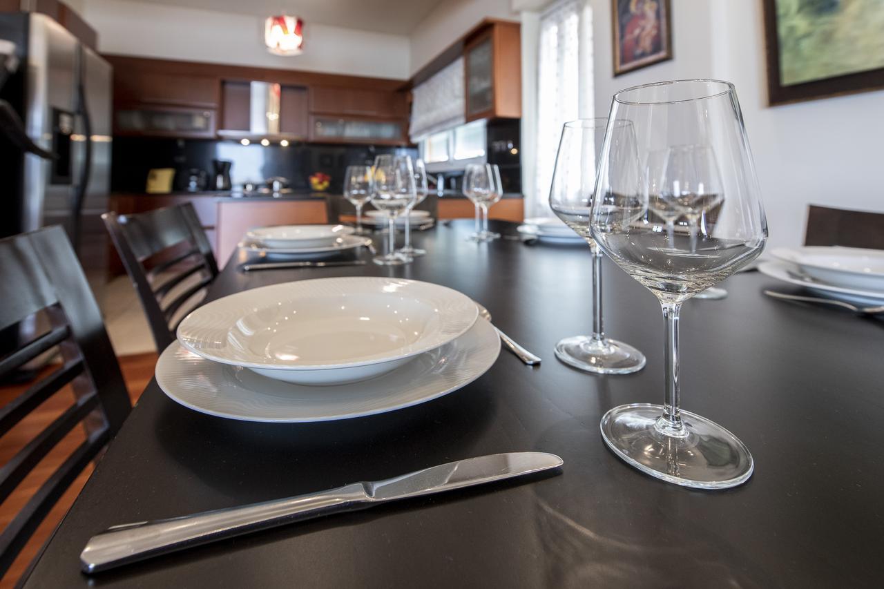 Artemis Majestic Apartman Kültér fotó